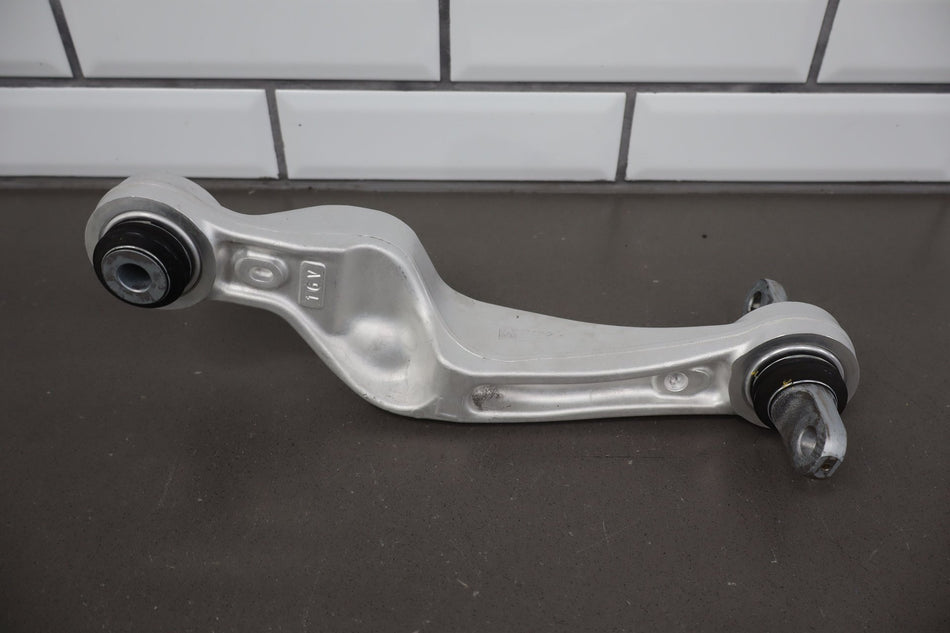 2022 Tesla S- UPPER CONTROL ARM REAR