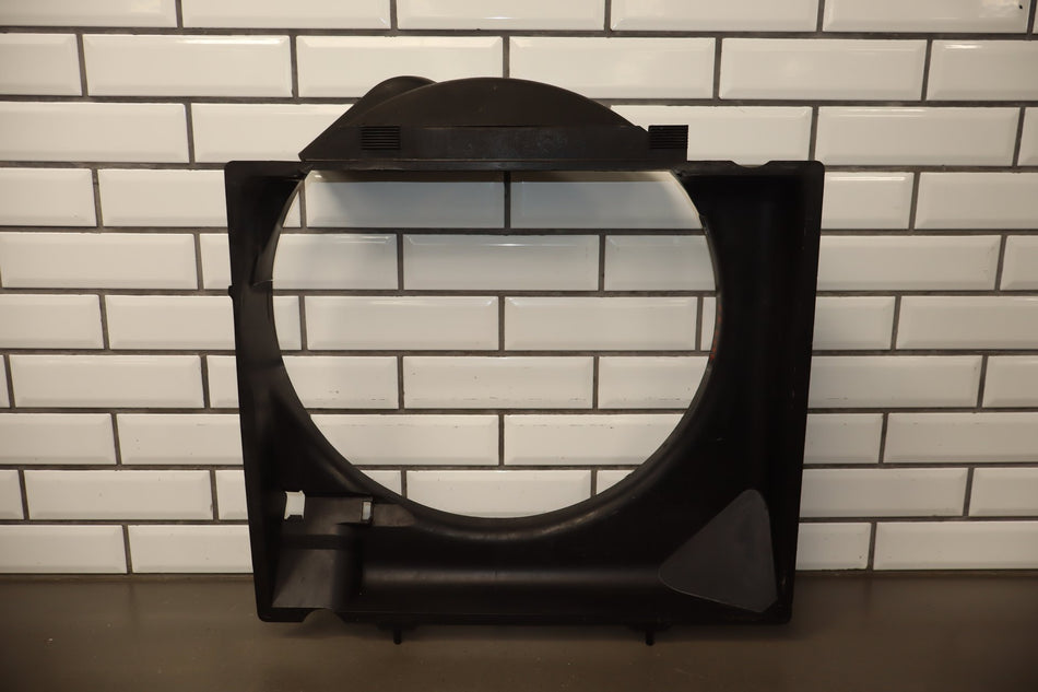 1997 Land Rover Range Rover 4.6L Fan Shroud