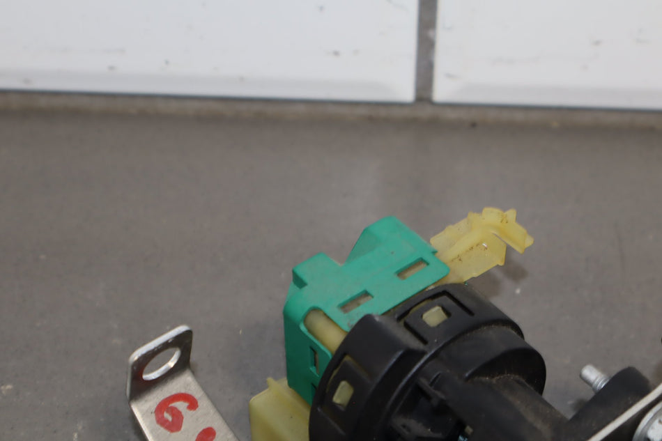 1997-2004 Chevrolet Corvette C5 Cylinder and Key Set