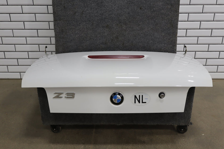 1996-1999 BMW Z3 1.9i Decklid/Tailgate White