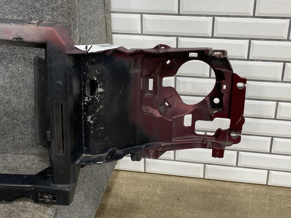 05-07 Ford F250 F350 Super Duty Upper Radiator Support Header Panel OEM