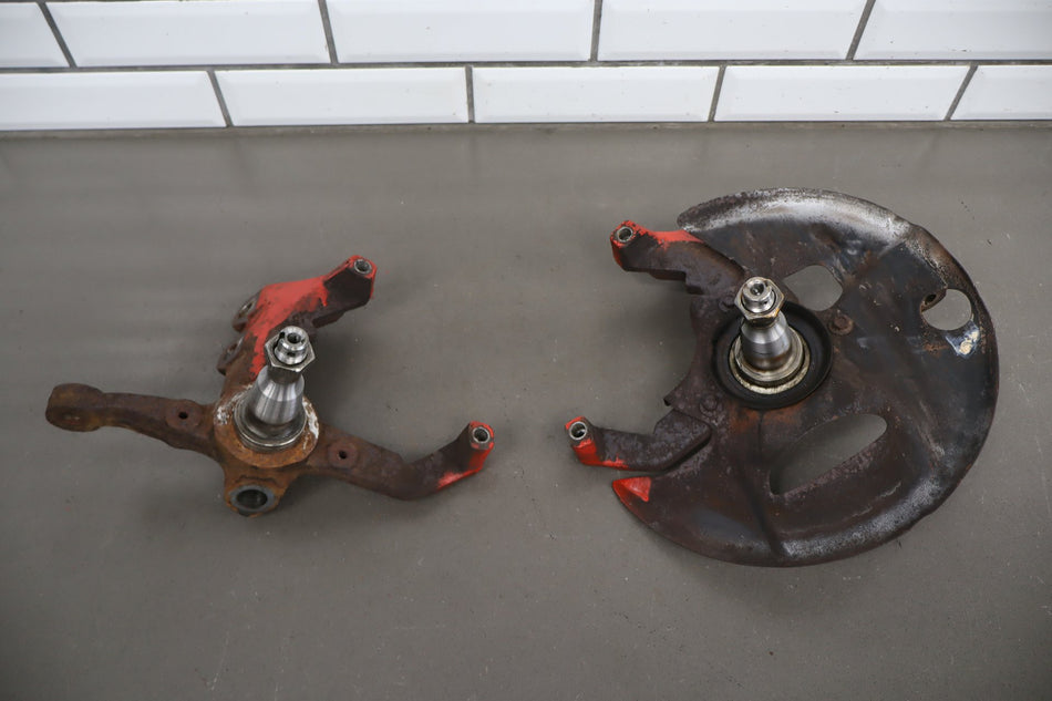 1987-1993 Ford Mustang Left & Right Spindles Pair OEM