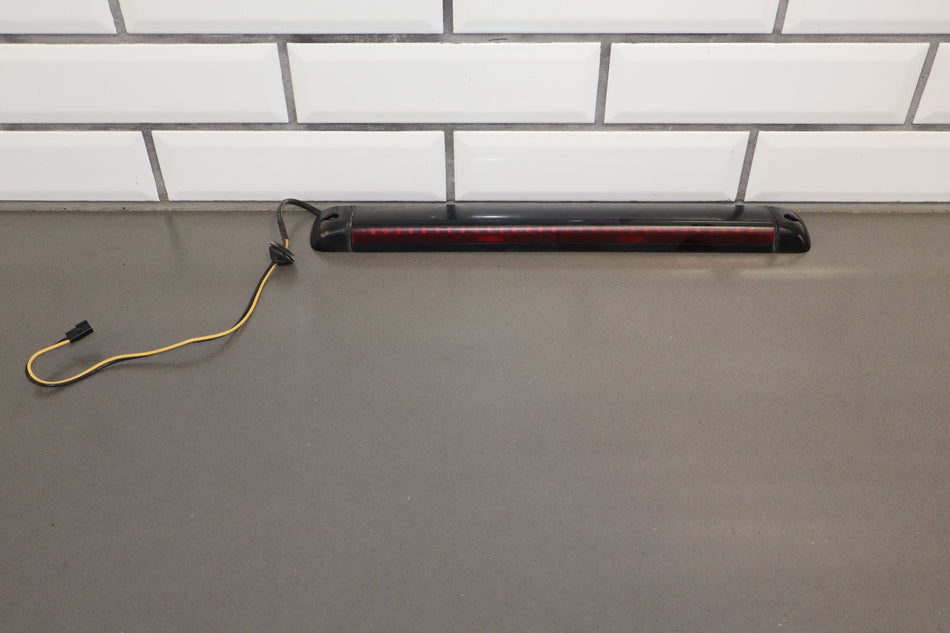 2006 Hummer H2 3rd Brake Light 15145321