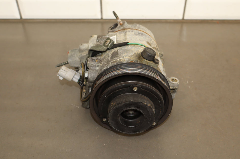 02-10 Lexus SC430 4.3 3UZ-FE AC Compressor Untested
