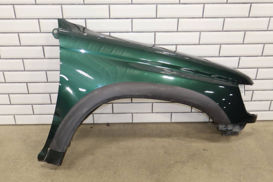 2000 Toyota 4Runner Right Fender