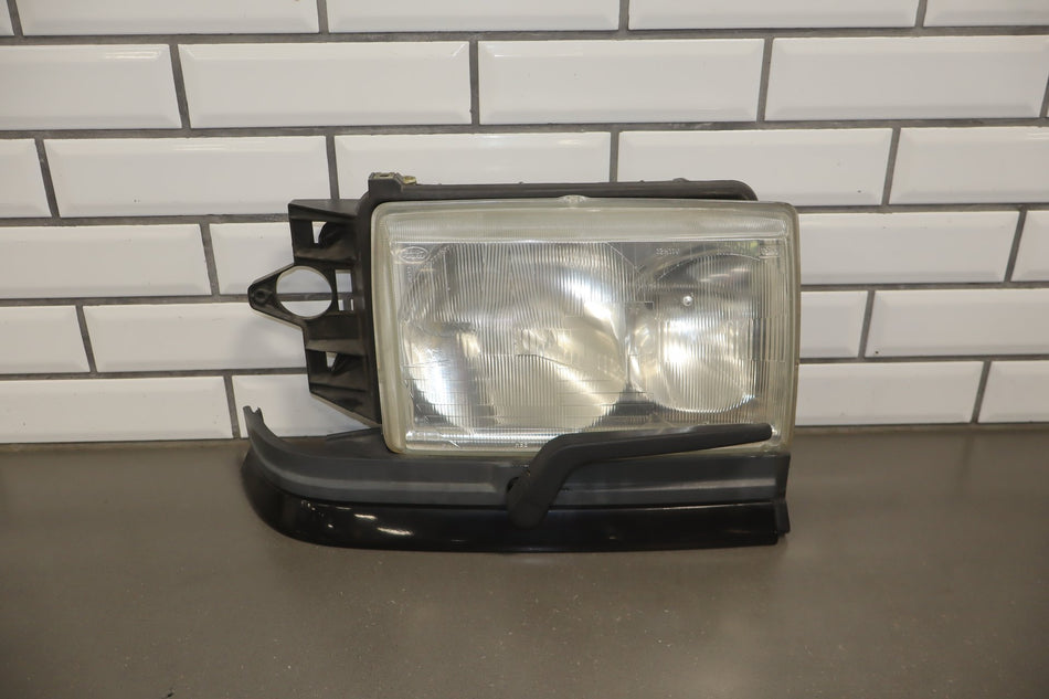 1997 Land Rover Range Rover Right Headlamp OEM