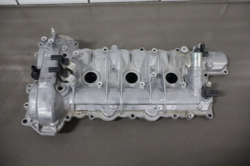 2022 Cadillac CT5 Valve Cover OEM