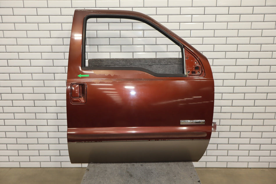1999-2007 Ford F-250 Super Duty Right Front Door Dark Copper T5 F81Z2520124BB