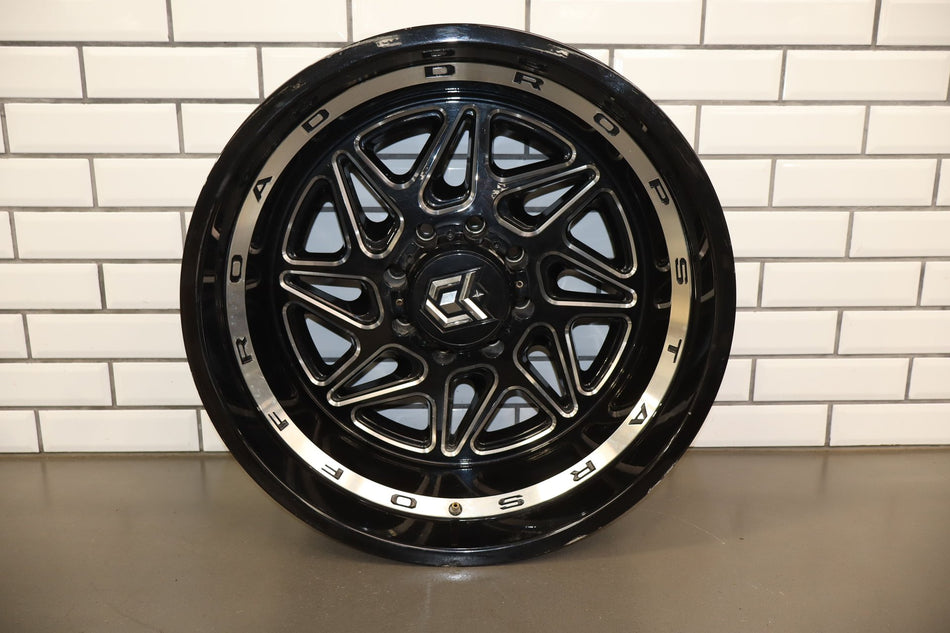 2004 GMC Sierra 2500 Wheel OEM
