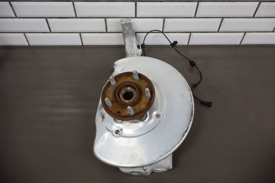 2022-2026 Tesla Model S Plaid Right Front Spindle
