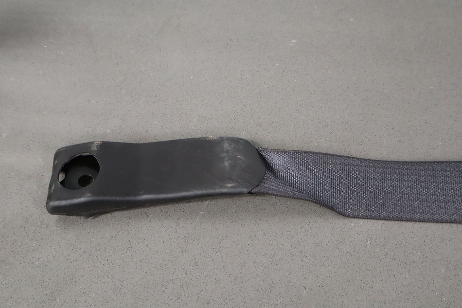 2013 Chevrolet Corvette- Front Seat Belt