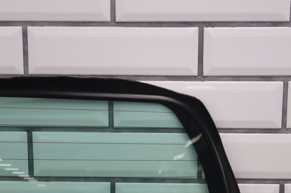 2005 Chevrolet Corvette- Back Door Glass
