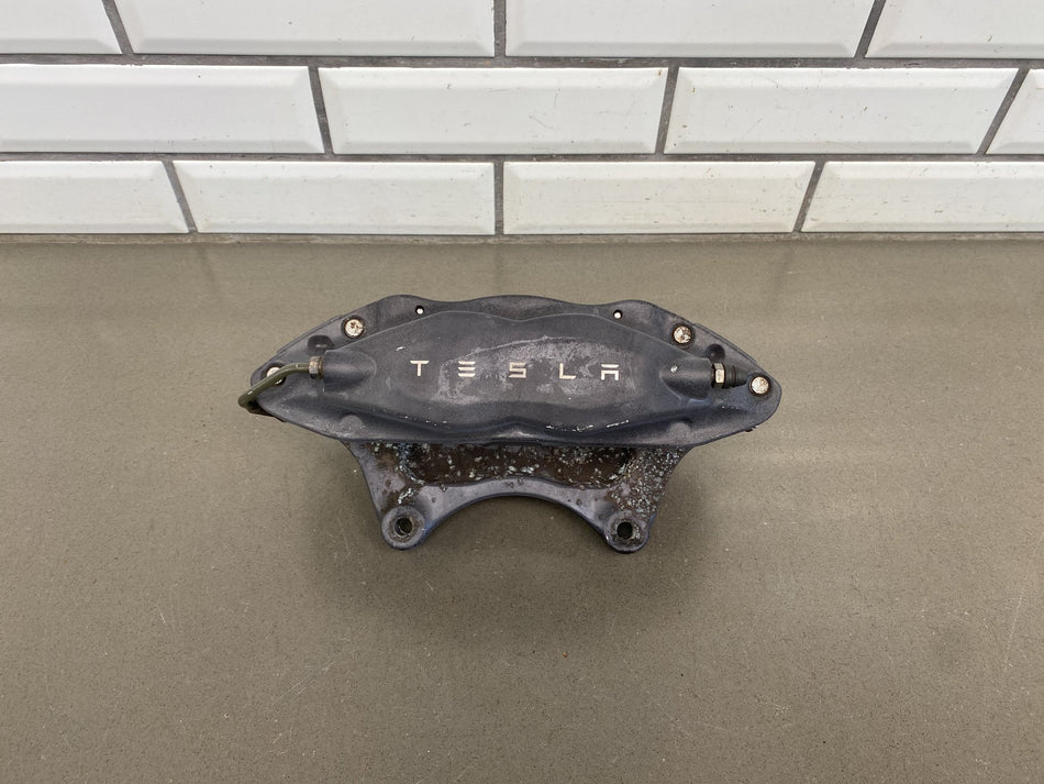 12-20 Tesla Model S Front Brembo Brake Caliper Set Left/Right OEM 4 Piston