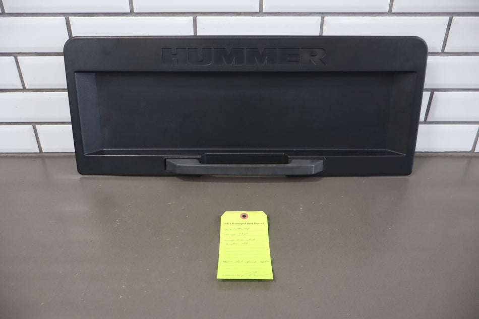 2007 Hummer H2- Tail Finish Panel