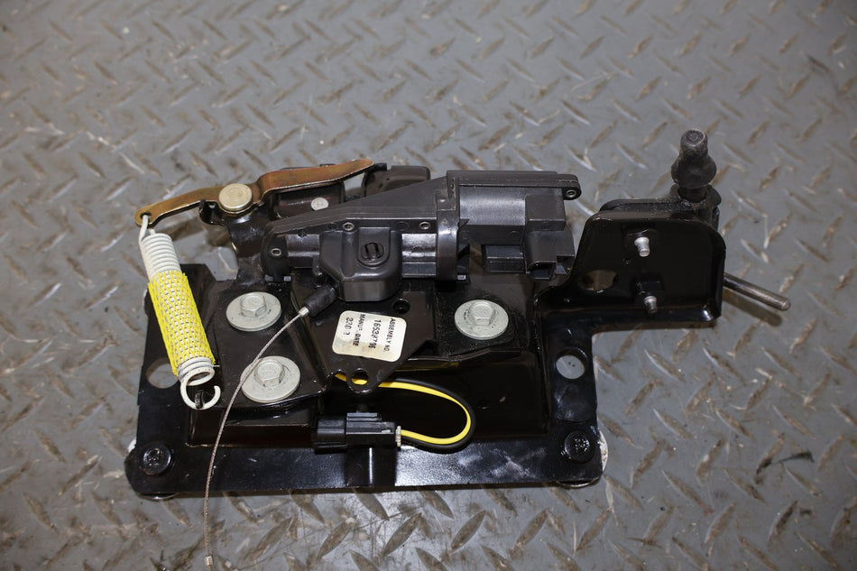 97-04 Chevy C5 Corvette Hatch Latch Pair