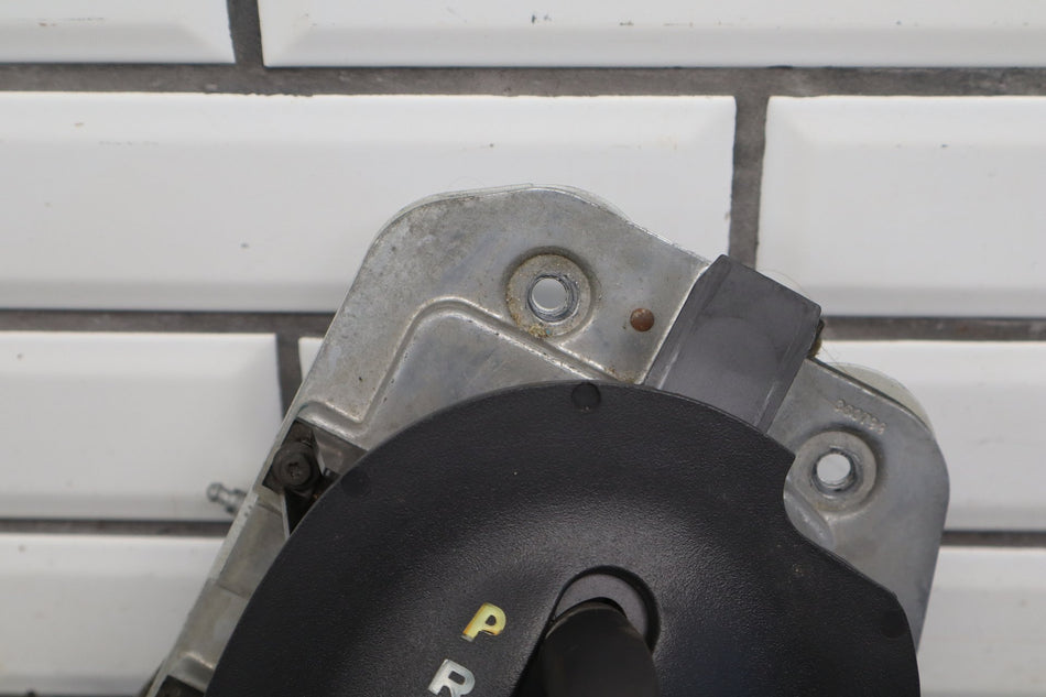 99-04 Ford Mustang Automatic Transmission Floor Shifter Gear Selector Assembly