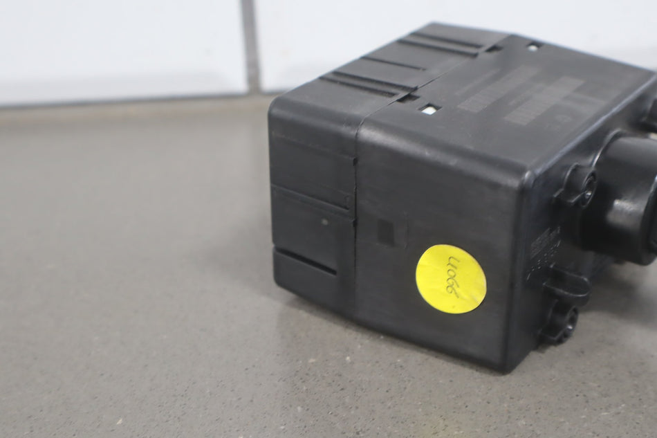 2008-2010 Dodge Challenger Ignition Switch OEM