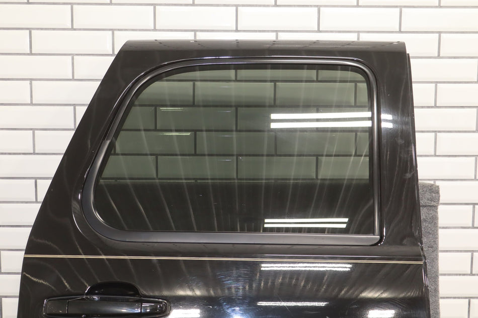 2013 Chevrolet Tahoe- Right Rear Door