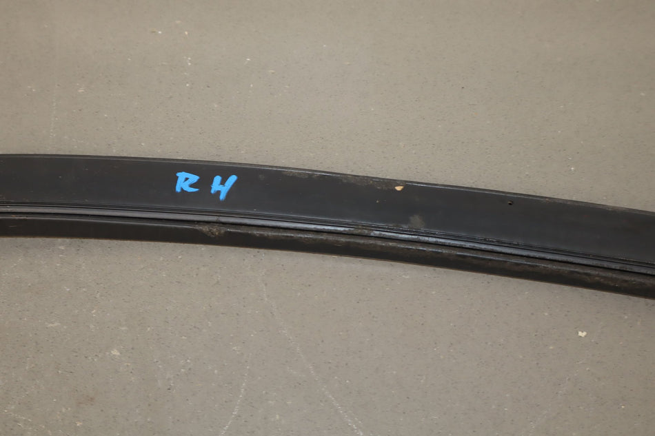 2003-2009 Hummer H2 Right Rear Door To Body Weather Stripping Gasket Seal