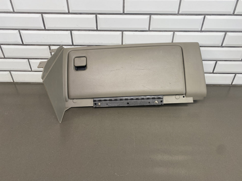 2003-2007 Hummer H2 Passenger Glove Box Wheat OEM 10393583