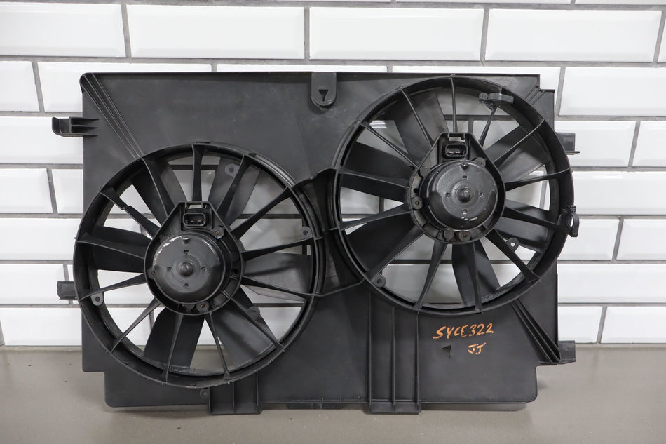 1997-2004 Chevrolet Corvette Cooling Fan 24001282