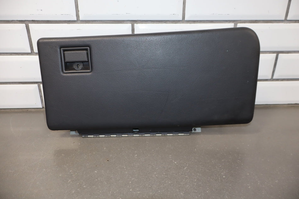 2000-2002 Chevrolet Camaro Pontiac Firebird - Glove Box Lid Neutral