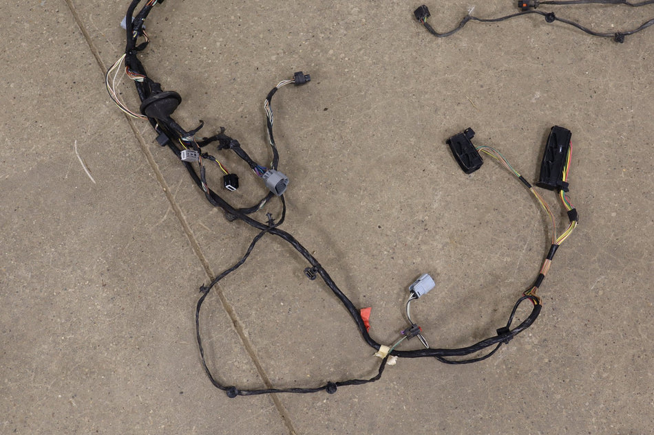 2015-18 Dodge Challenger Hellcat Manual Body Wiring Harness OEM