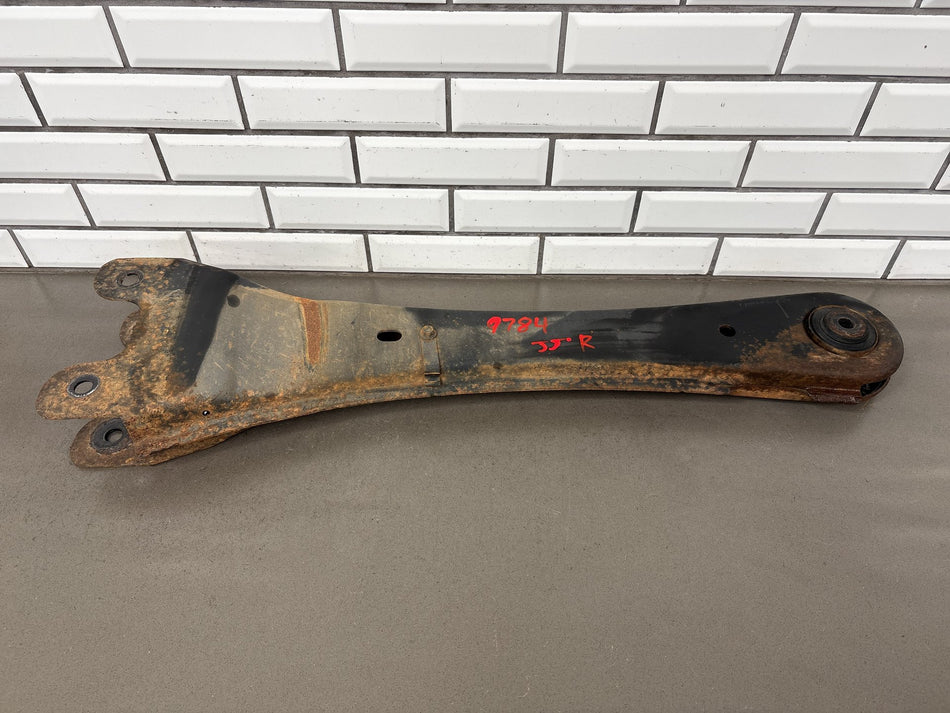 05-07 Ford F250 F350 Super Duty 4x4 Passenger Right Front Lower Radius Arm OEM