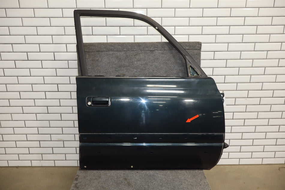 1996-1998 Lexus LX450 Right Front Door Dark Emerald Pearl 6M1 6700160360