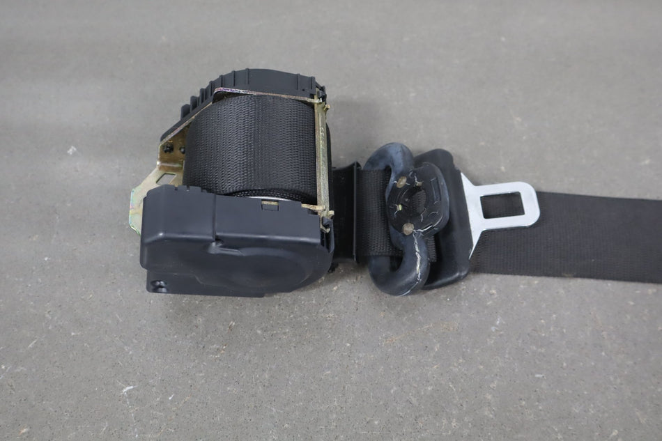 2000 BMW Z3 E36- Right Front Seat Belt