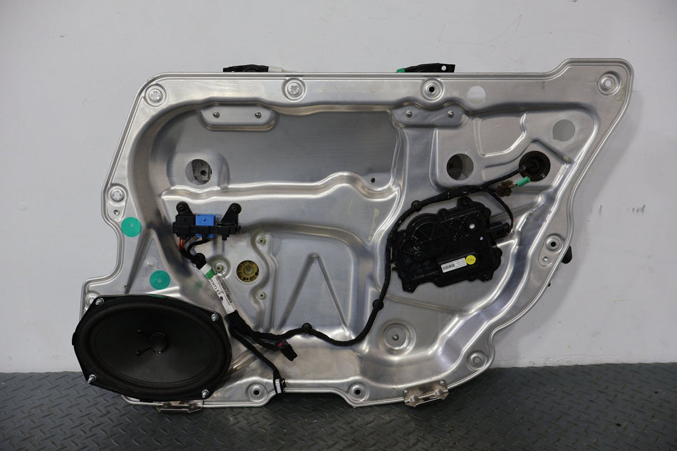 06-12 Bentley Flying Spur Right Rear Window Regulator