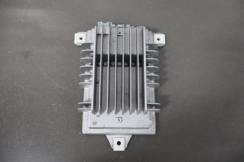 2009 Chevrolet Suburban 1500 Radio Amplifier 20811234 OEM