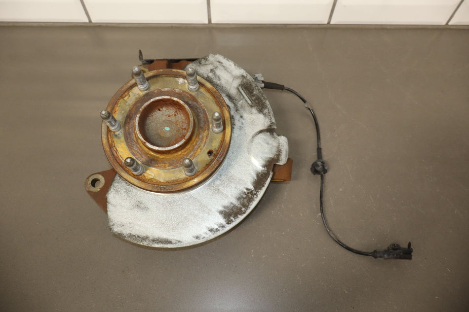 2012 Chevrolet Suburban 1500- Right Front Spindle