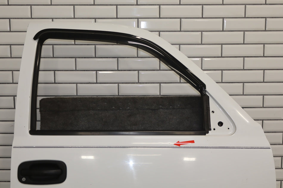 99-07 Chevy GMC Truck SUV GMT800 Passenger Right Front Door Olympic White 93