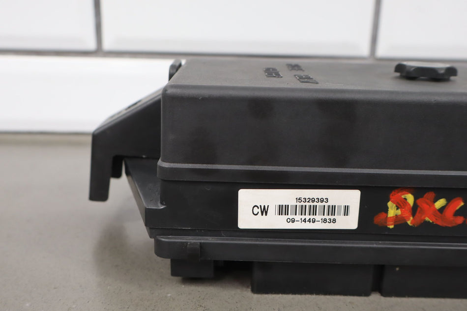 1998-1999 Chevrolet Corvette C5- Engine Fuse Box