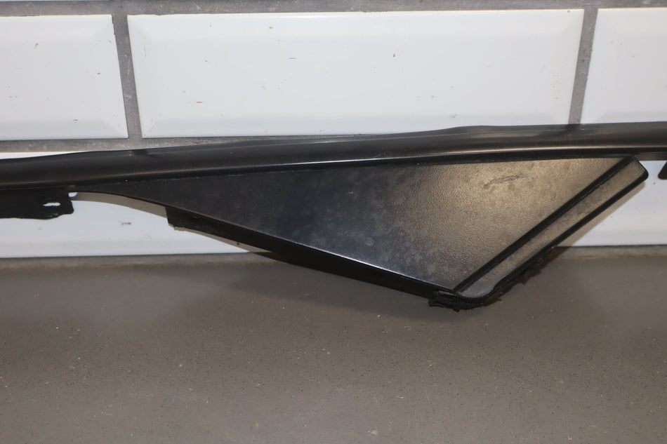 1997-2004 Chevrolet Corvette C5 Exterior Right A Pillar 10247724