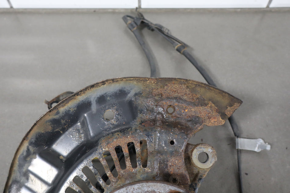 2012 Toyota Sienna XLE Right Front Spindle