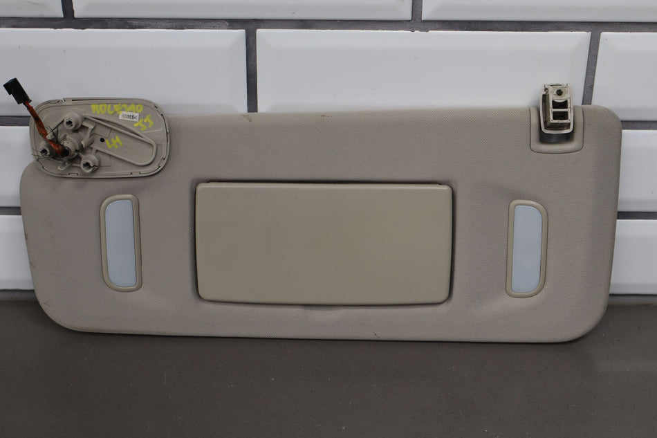 2013 Chevrolet Tahoe- Sun Visor