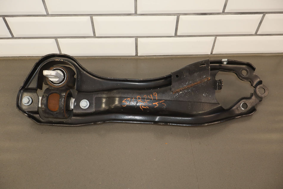 2018 Chrysler Pacifica Right Rear Suspension OEM