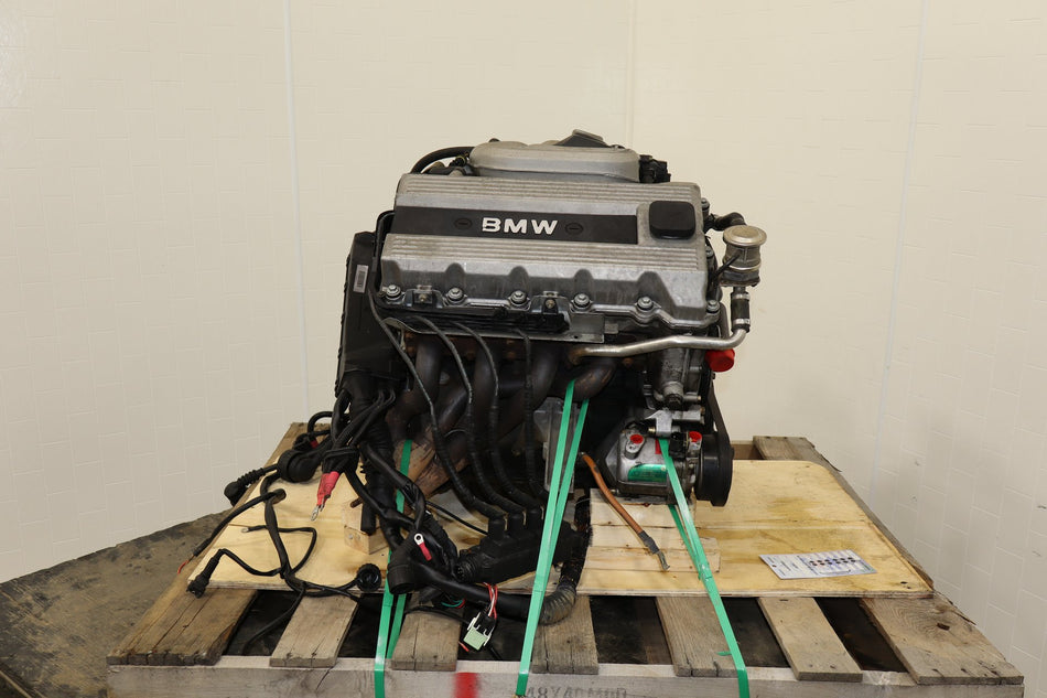 96-99 BMW E36 Z3 318ti 318is M44B19 1.9L Engine Motor Assembly 11111247617 OEM
