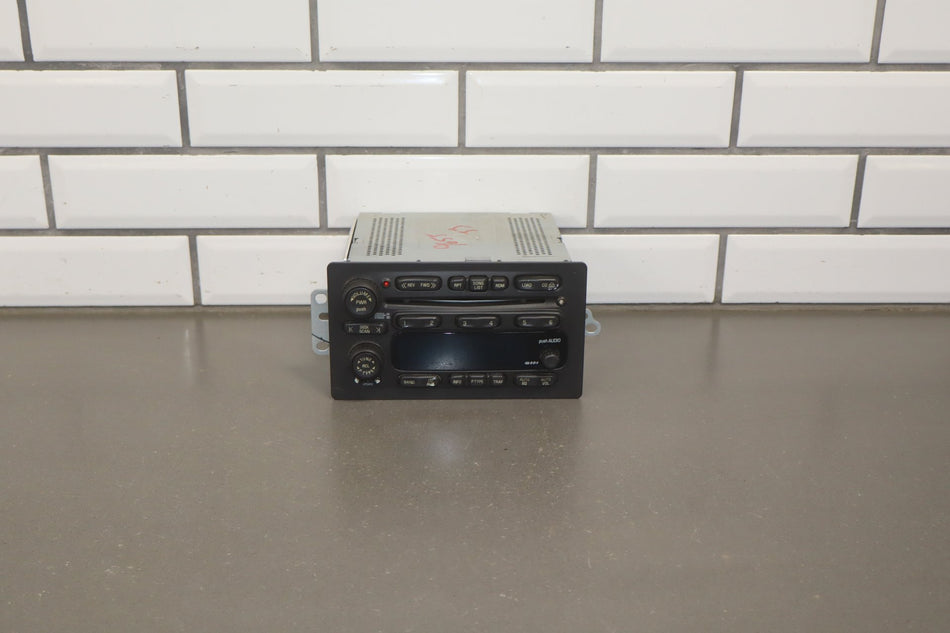03-05 GM Delco CD6 6 Disc Changer OEM- Tested