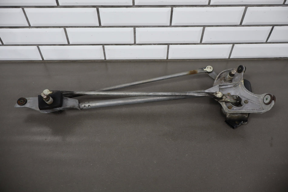 2005-2013 Chevrolet Corvette C6- Front Wiper Transmission &amp; Motor