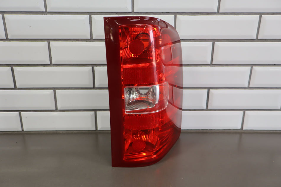 2013 Chevrolet Silverado 2500- Right Tail Light
