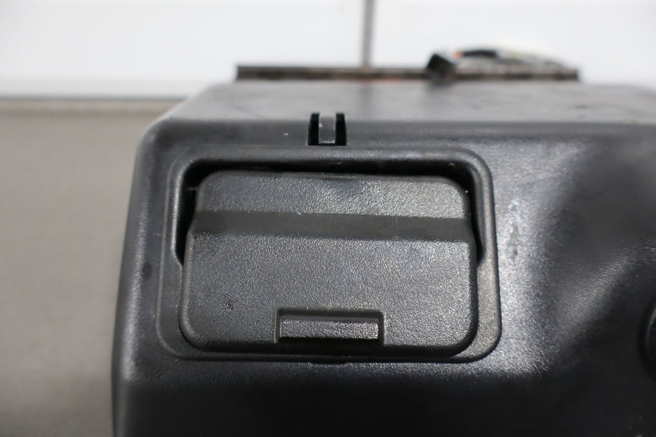 2003-2006 Chevrolet SSR Center Dash Mounted Ashtray Cubby
