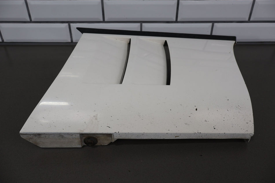 1984-1987 Chevrolet Corvette Right Fender White