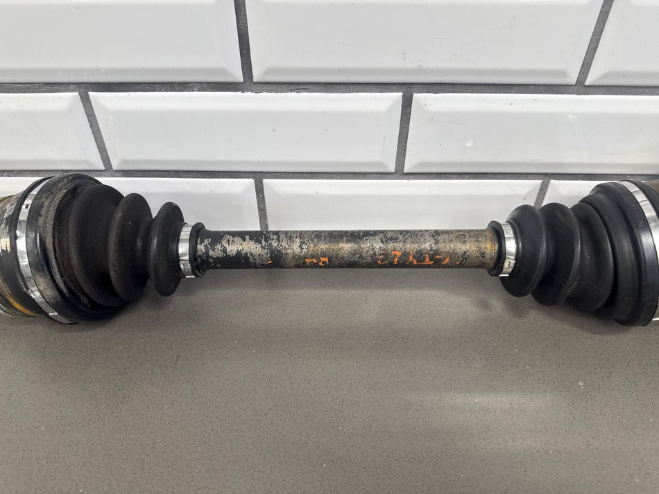 1986-1992 Toyota Supra MA70 (7MGE Non-turbo) Right Passenger Rear Axle Shaft
