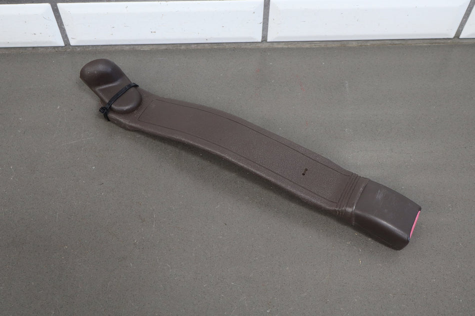 1991-1992 Toyota Land Cruiser FJ80 RH Front Seat Belt Buckle