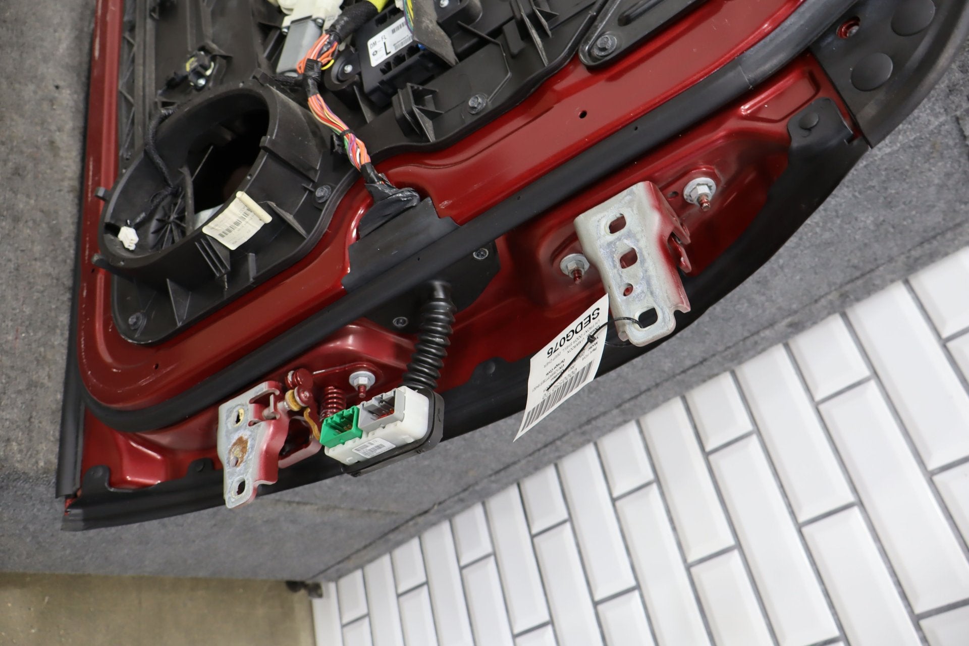 09-18 Ram 1500/2500/3500 Quad/Crew Cab Left Front Door Red PRP – J