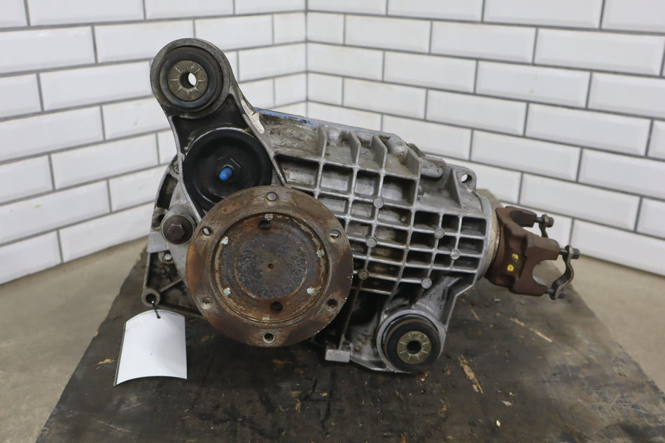 1999 Chevrolet Tahoe Differential Carrier Assembly