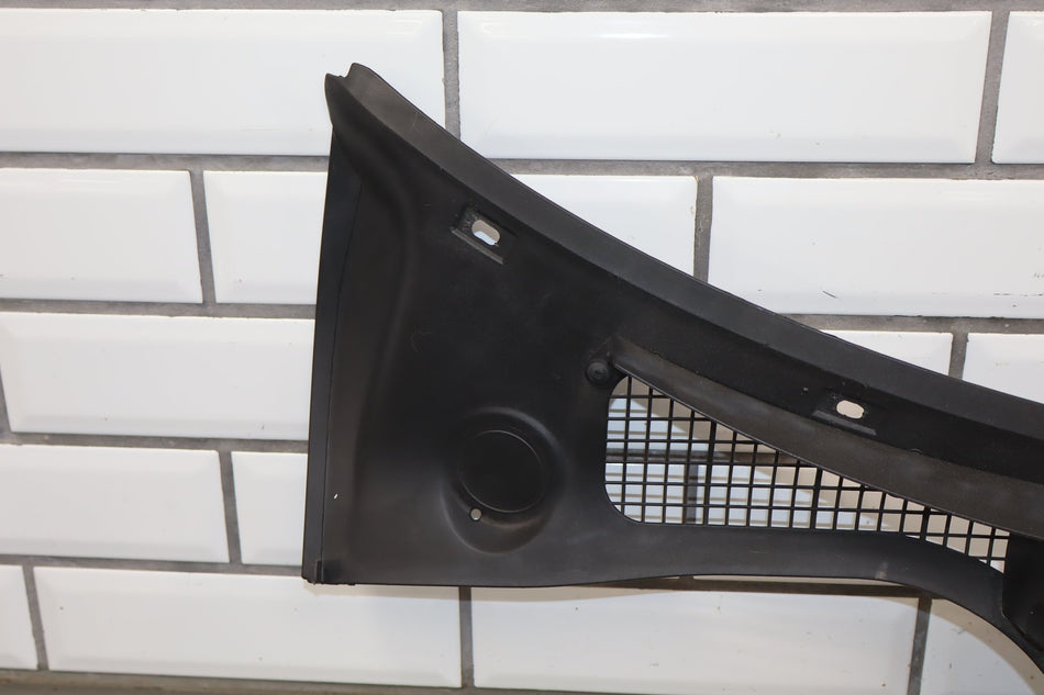 2000 BMW Z3 E36 Cowl Vent Panel OEM